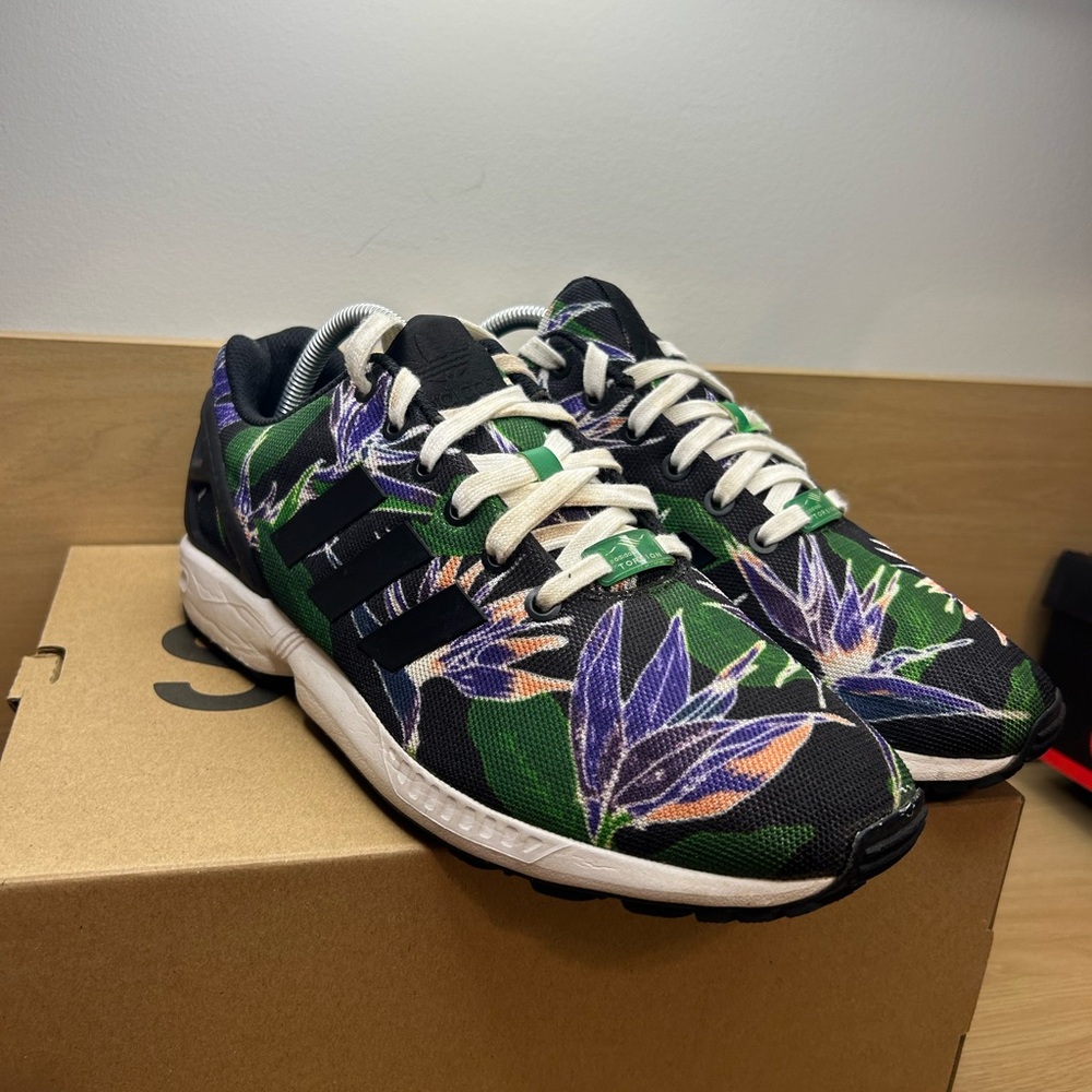 Adidas Mens Size 9 Originals ZX Flux Multicolor Hawaiian Print Athletic Shoes - Picture 3 of 9